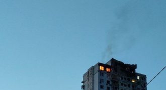 РФ ударила иранскими дронами по Киеву: есть жертва и пострадавшие, горит многоэтажка
