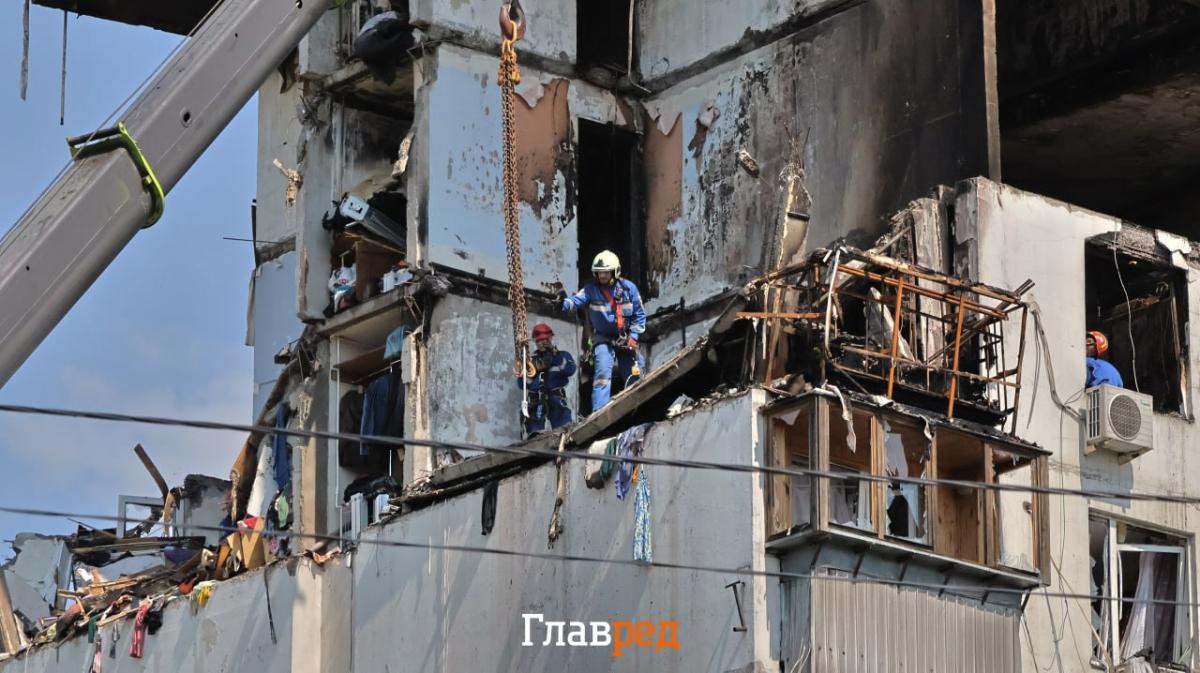 Вибух у багатоповерхівці у Києві Вибух у багатоповерхівці у Києві