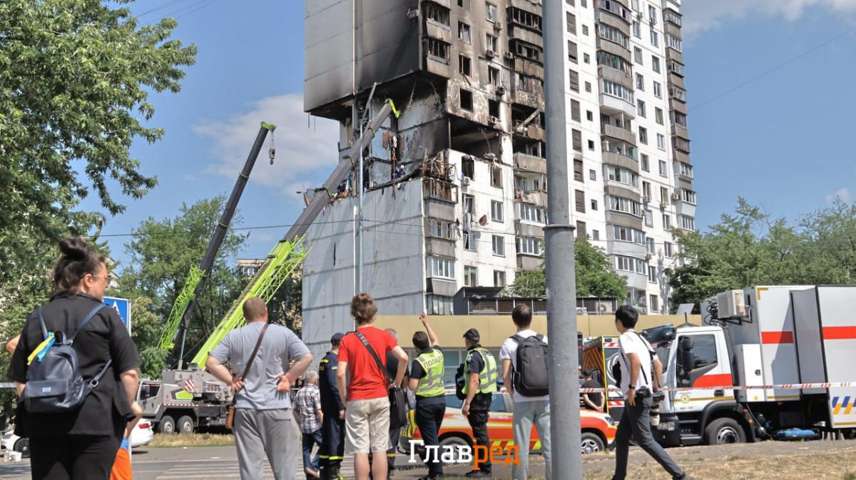 Вибух у багатоповерхівці у Києві Вибух у багатоповерхівці у Києві