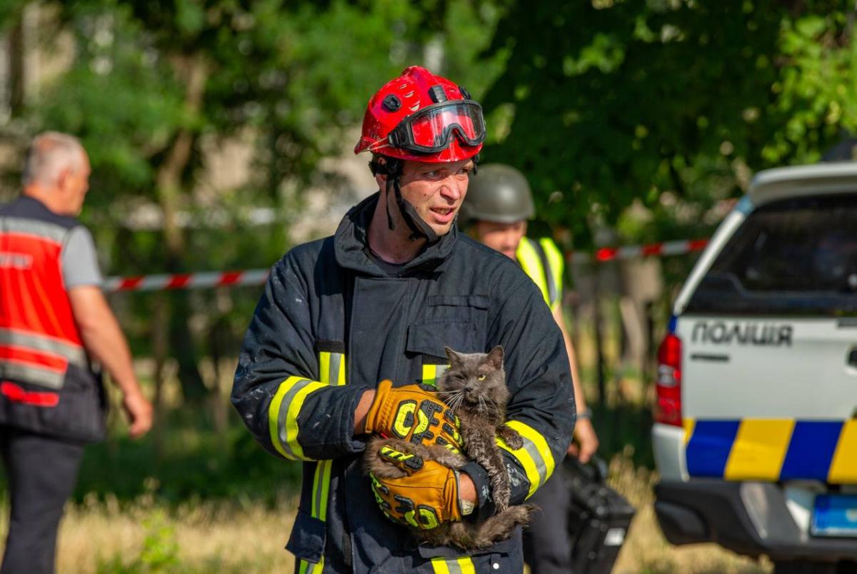 Вибух у багатоповерхівці у Києві Вибух у багатоповерхівці у Києві