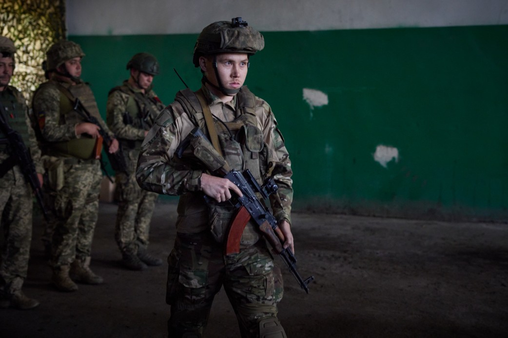 Президент України відвідав підрозділи ЗСУ Президент України відвідав підрозділи ЗСУ