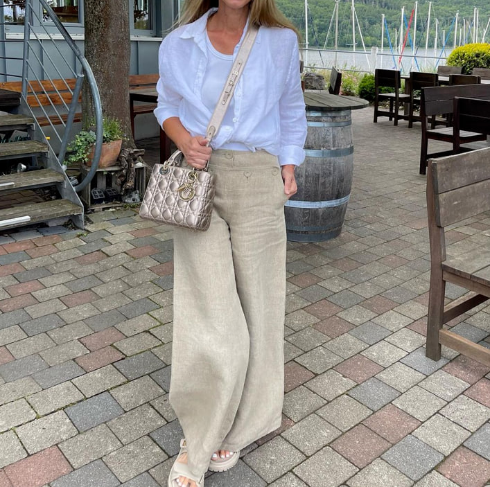 Базовий гардероб жінки за 60