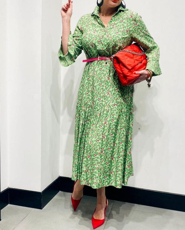 Базовий гардероб жінки за 60