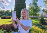 Підрозпухла: співачка Валерія розправила щоки