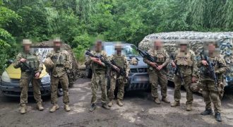 Очередной внедорожник от Favbet Foundation получило подразделение ВСУ в Донецкой области