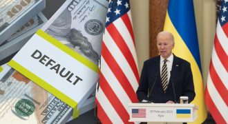 Дефолт отменяется: Байден подписал закон и "спас" Америку