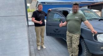 Favbet Foundation передал ВСУ на донецкое направление внедорожник Mitsubishi L200