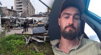 В кафе был детский праздник: волонтер из США рассказал об ударе РФ по Краматорску