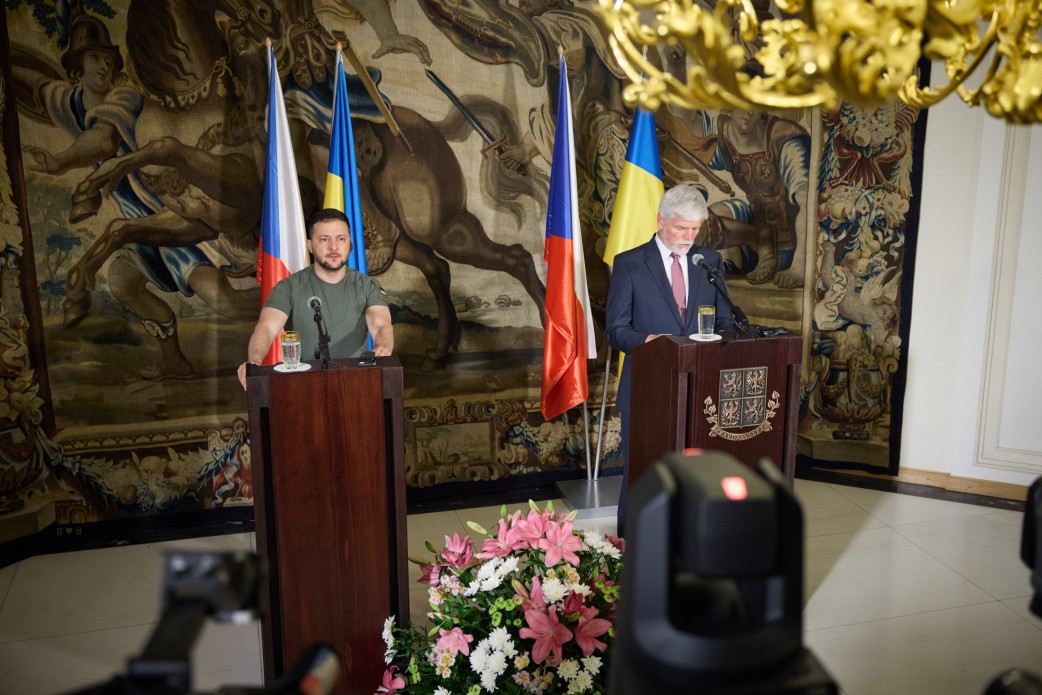 Зеленський і Павел зустрілися у Чехії: про що домовилися два президенти Зеленський і Павел зустрілися у Чехії: про що домовилися два президенти