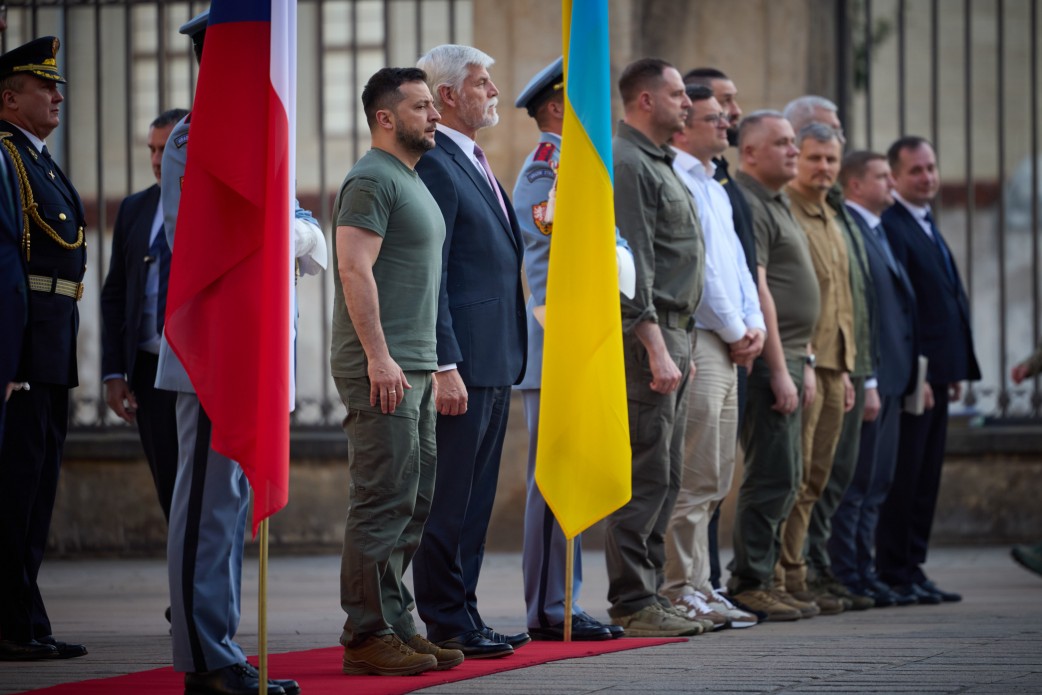 Зеленський і Павел зустрілися у Чехії: про що домовилися два президенти Зеленський і Павел зустрілися у Чехії: про що домовилися два президенти