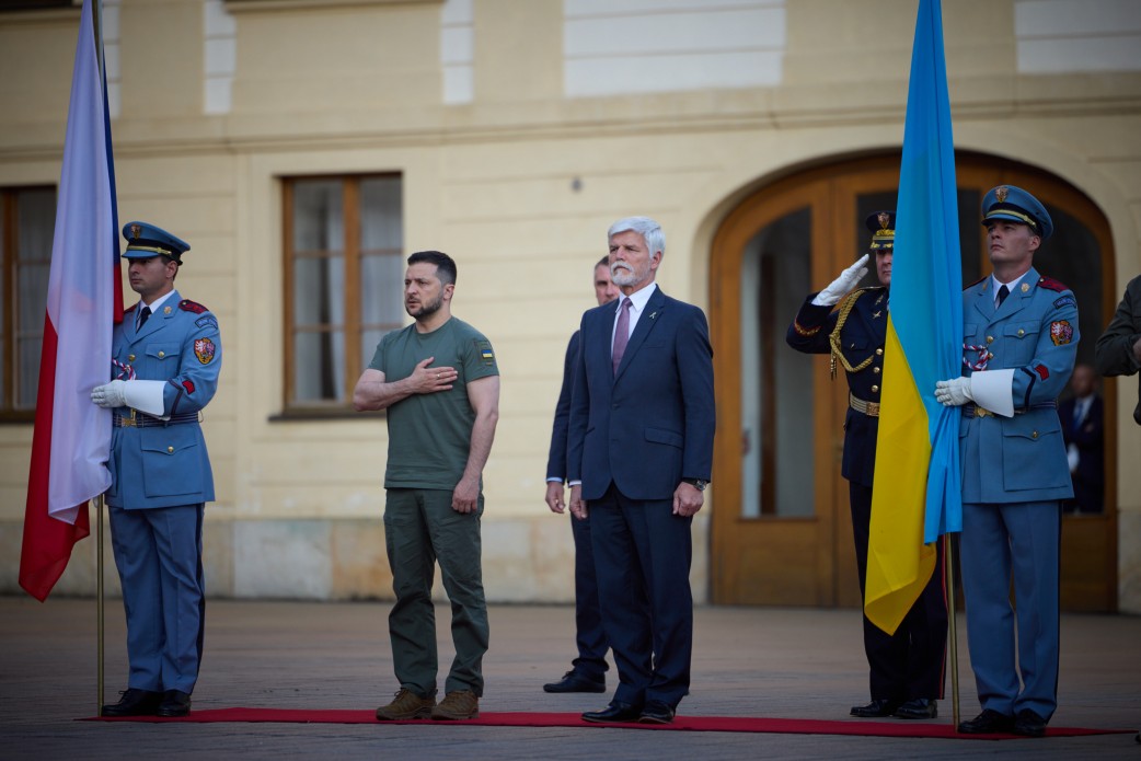 Зеленський і Павел зустрілися у Чехії: про що домовилися два президенти Зеленський і Павел зустрілися у Чехії: про що домовилися два президенти