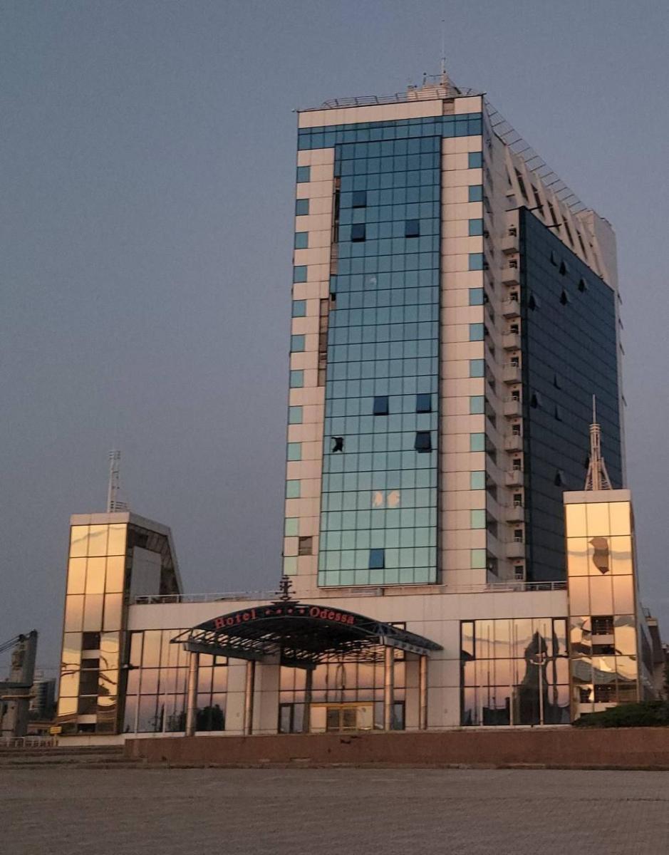 Наслідки ракетного удару РФ по Одесі