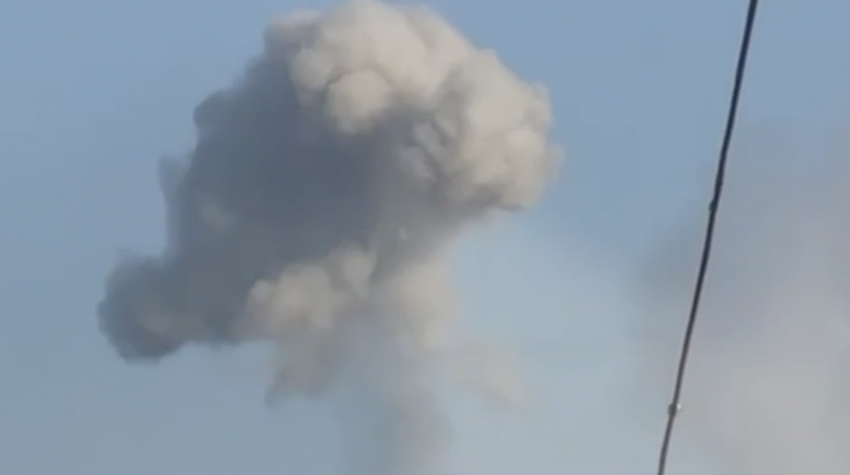 У 5 містах окупованого Криму вночі лунали вибухи: злетів у повітря склад БК