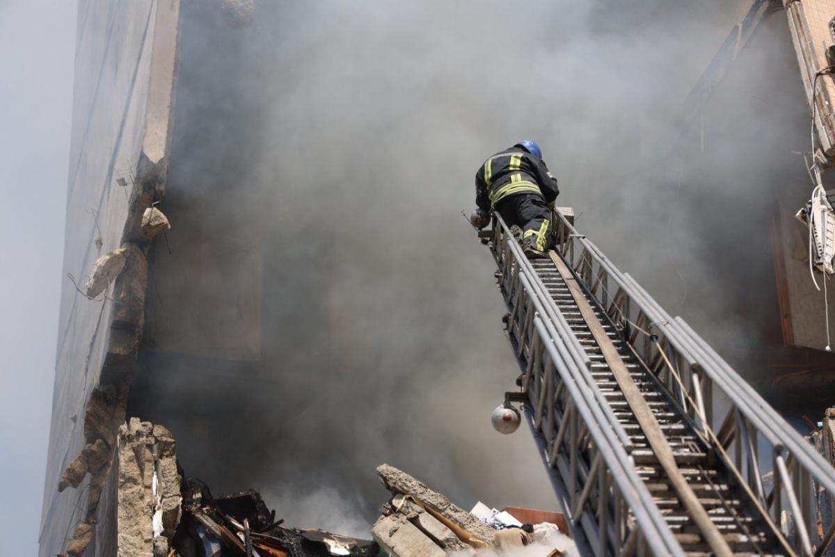 Ракетний удар по Кривому Рогу 31 липня Ракетний удар по Кривому Рогу 31 липня