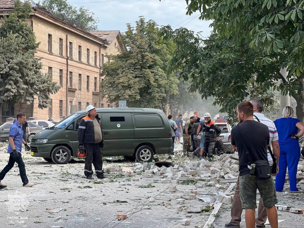 Ракетний удар по Кривому Рогу 31 липня Ракетний удар по Кривому Рогу 31 липня