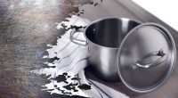 Царапины исчезнут на глазах: как отполировать кастрюлю из нержавейки - супер-трюк