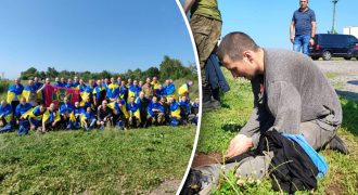 Целовали украинскую землю: Украина вернула из плена 45 героев и 2 украденных детей