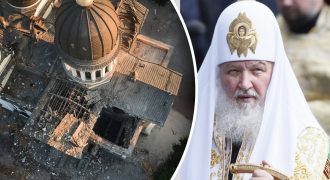 "Благословенная вами ракета попала в алтарь храма": в УПЦ МП обратились к патриарху Кириллу