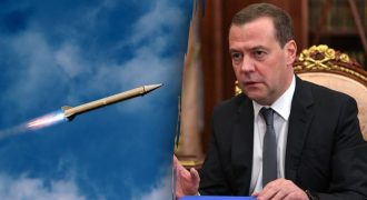 Медведев угрожает Украине "нестандартными ударами" из-за атаки по Москве