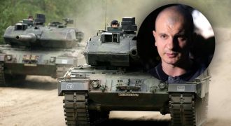 "Надо много оружия": Карась объяснил, как Запад может отреагировать на запугивание РФ