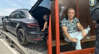 Суд отобрал имущество "военкома" Борисова: невестка пыталась "спасти" Porsche