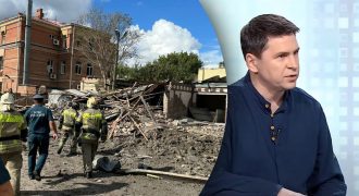 "Все очевидно": Подоляк отреагировал на мощную "бавовну" в Таганроге
