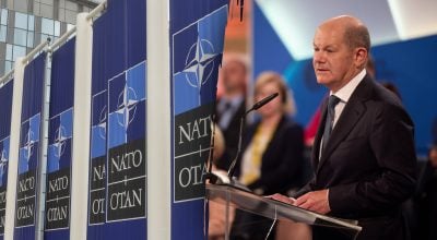 НАТО, Шольц