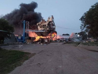 РФ ударила "Калибрами" по терминалу с зерном в Одесской области: есть пострадавшие