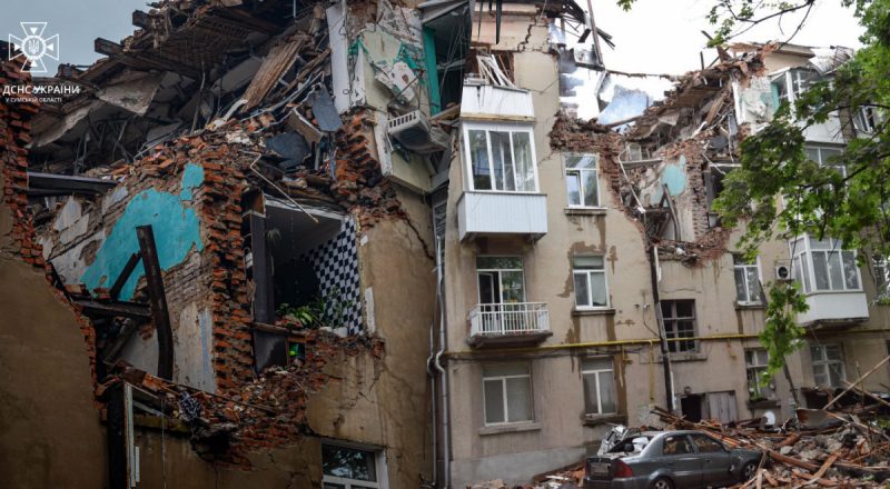 Вибухи в Сумах: кількість загиблих різко збільшилася, постраждала дитина