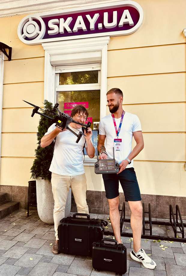 Закрити не можна залишити Закрити не можна залишити
