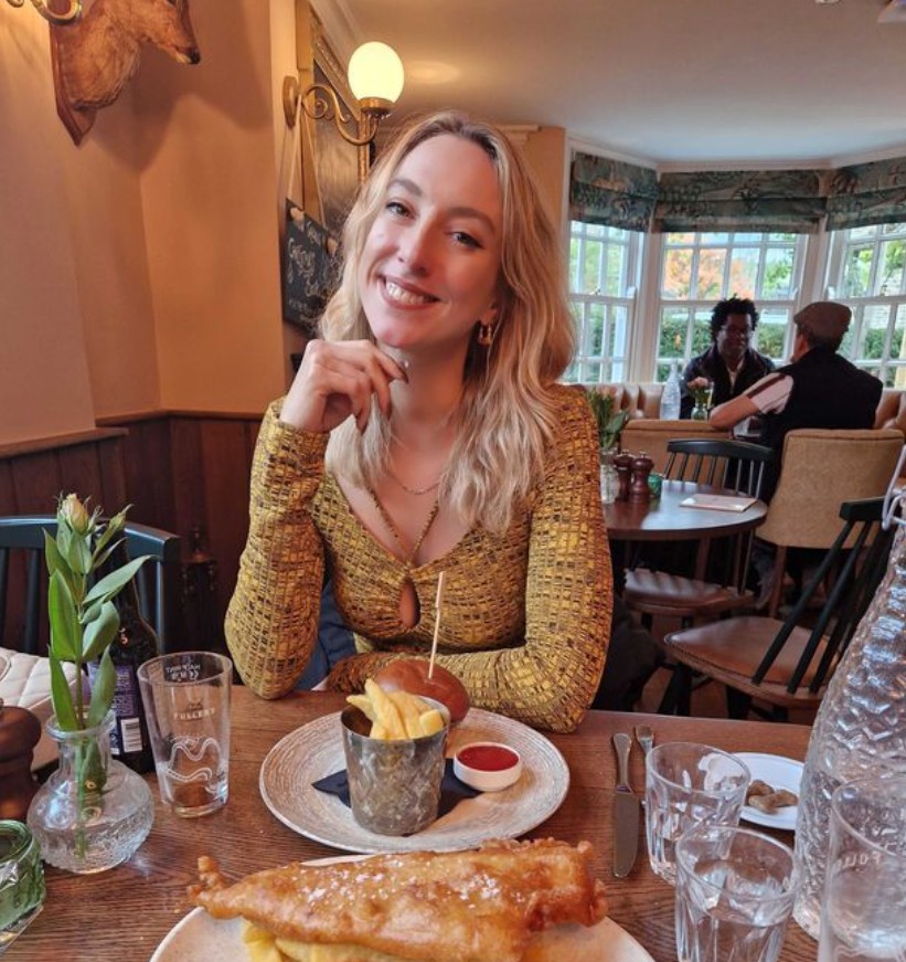 Дівчина змінилася до невпізнання без алкоголю Дівчина змінилася до невпізнання без алкоголю