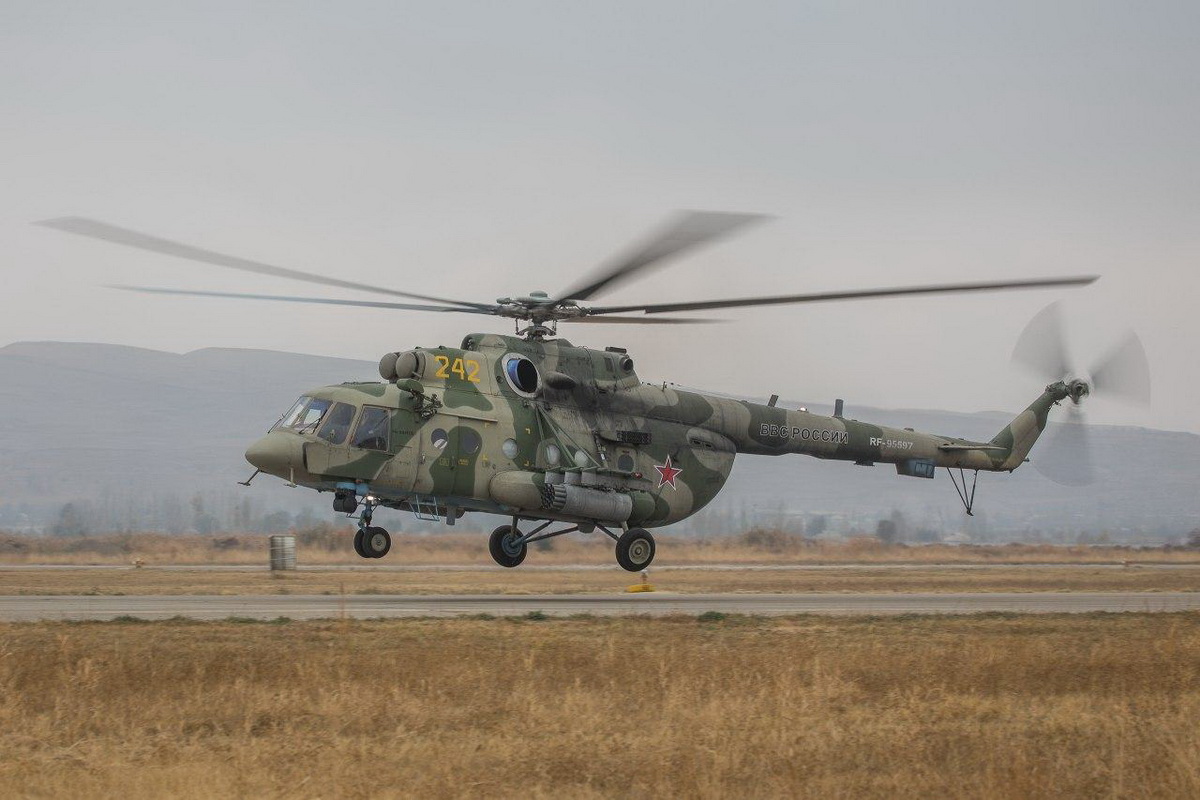 Мі-8 РФ сів в Україні Мі-8 РФ сів в Україні