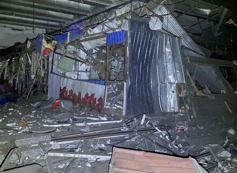 Наслідки удару РФ ракетою по Дніпру 24 серпня Наслідки удару РФ ракетою по Дніпру 24 серпня