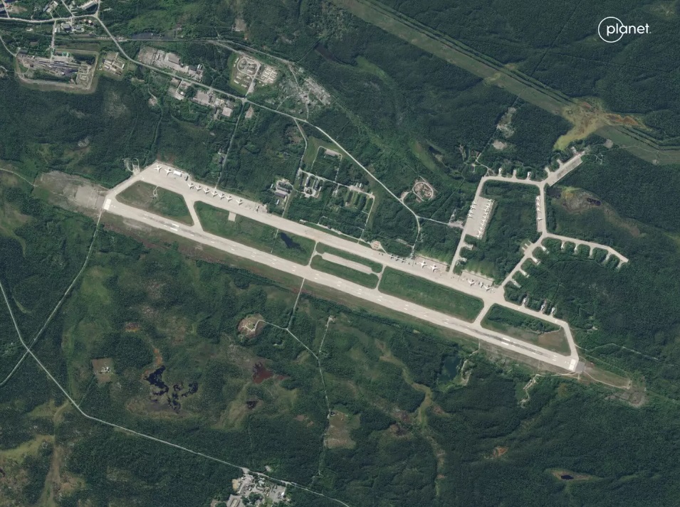 РФ перекинула бомбардувальники на Кольський півострів РФ перекинула бомбардувальники на Кольський півострів