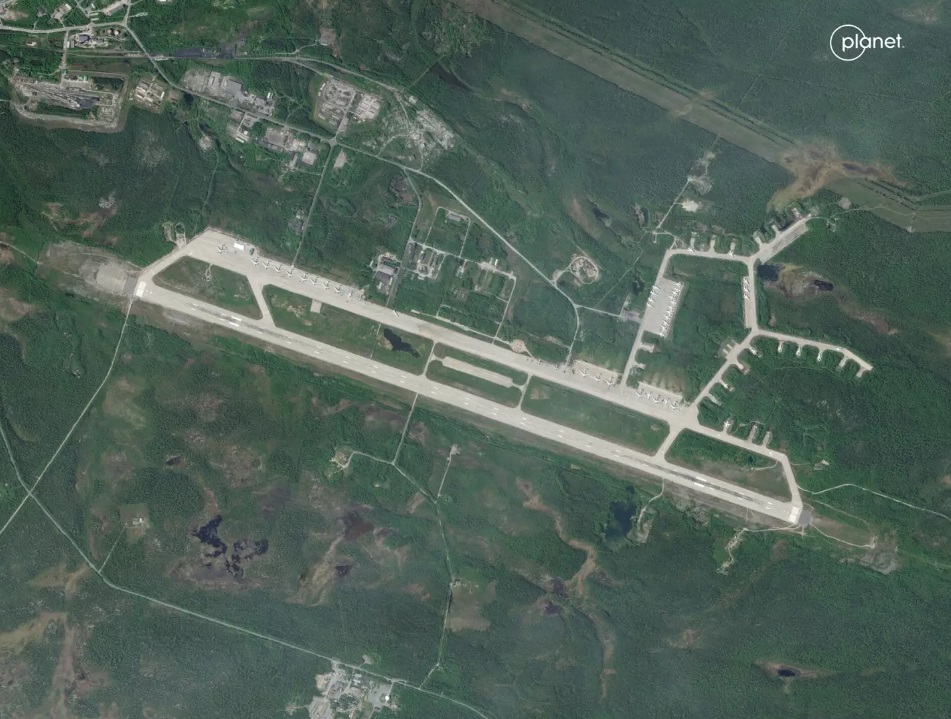 РФ перекинула бомбардувальники на Кольський півострів РФ перекинула бомбардувальники на Кольський півострів