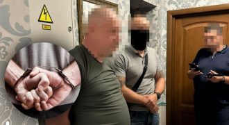 Брал по $10 тысяч: ГБР поймало киевского чиновника, который помогал убегать уклонистам