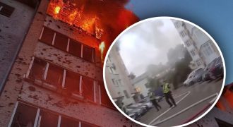 Российская ракета попала в дом: появилось видео ночного обстрела Львова