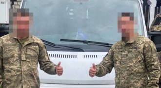 Favbet Foundation передал ВСУ на восточное направление микроавтобус Peugeot Boxer