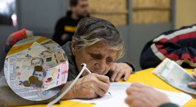 Пенсіонери та вчителі можуть залишитися без грошей: затримка буде через відсутність допомоги - FT Пенсіонери та вчителі можуть залишитися без грошей: затримка буде через відсутність допомоги - FT