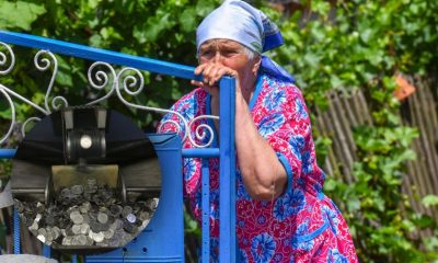 Пенсіонерка, монета Пенсіонерка, монета
