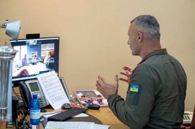 Мер Києва Кличко обговорив з мільярдером та благодійником Майклом Блумбергом допомогу у вдосконаленні публічних послуг Мер Києва Кличко обговорив з мільярдером та благодійником Майклом Блумбергом допомогу у вдосконаленні публічних послуг