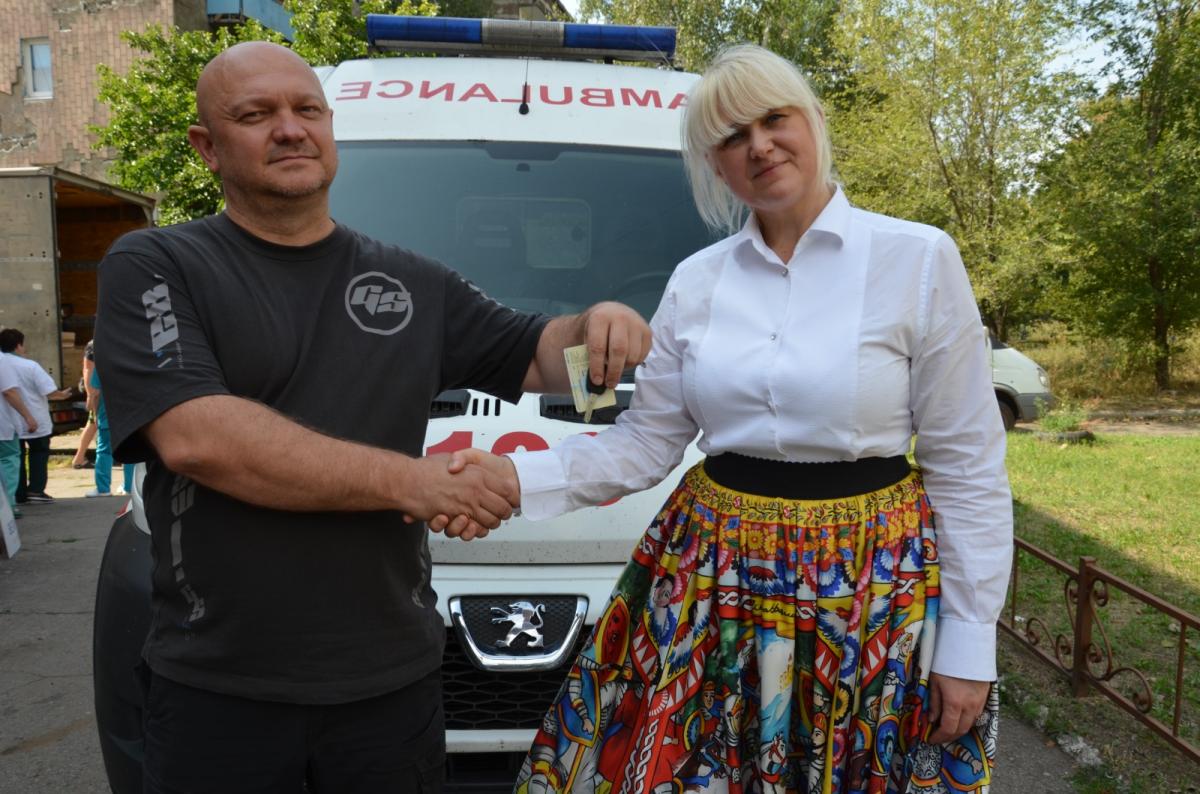 Благодійний фонд "Велич Життя" виконав гуманітарну місію у Торецьку Благодійний фонд "Велич Життя" виконав гуманітарну місію у Торецьку