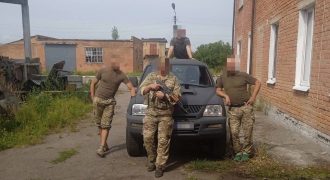 Favbet Foundation передал артиллеристам ВСУ в район Бахмута внедорожник