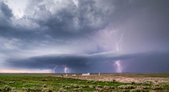 В Украину ворвется сильное похолодание с дождями: синоптик назвала дату