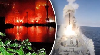 Удар по Севастополю: поврежден десантный корабль и подлодка ЧФ РФ - СМИ