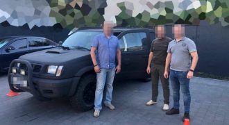 Favbet Foundation передал внедорожник одному из управлений Главнокомандующего ВСУ