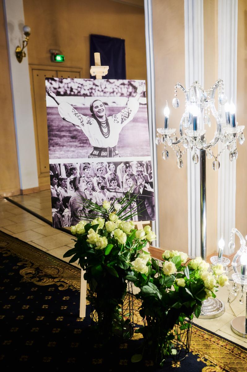 Прощання з Ніною Матвієнко Прощання з Ніною Матвієнко