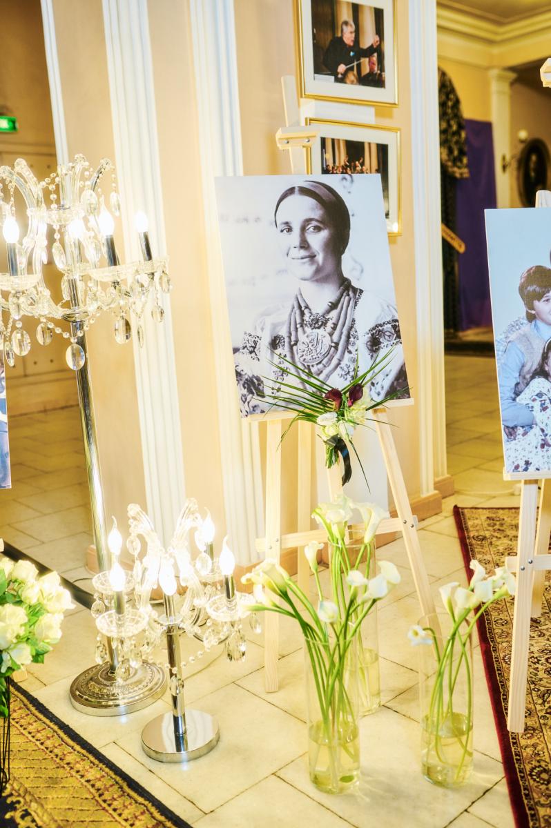 Прощання з Ніною Матвієнко Прощання з Ніною Матвієнко