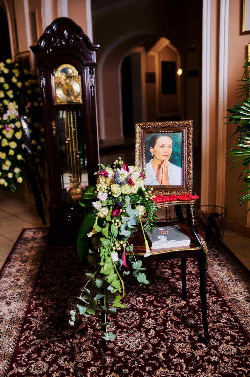 Прощання з Ніною Матвієнко Прощання з Ніною Матвієнко