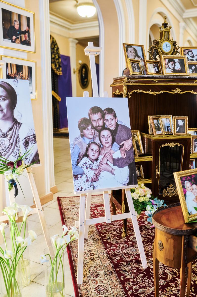 Прощання з Ніною Матвієнко Прощання з Ніною Матвієнко